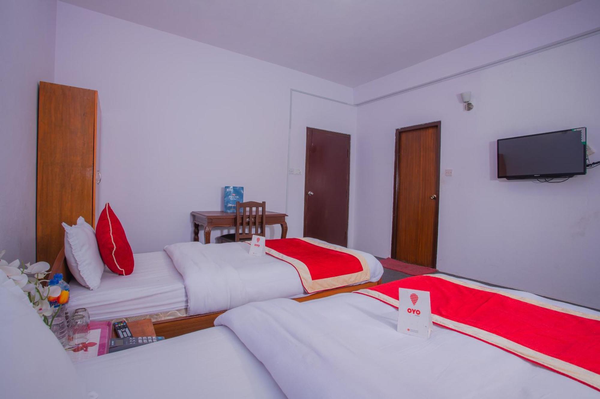 OYO 135 Lost Garden Apartment&Guest House Katmandou Extérieur photo