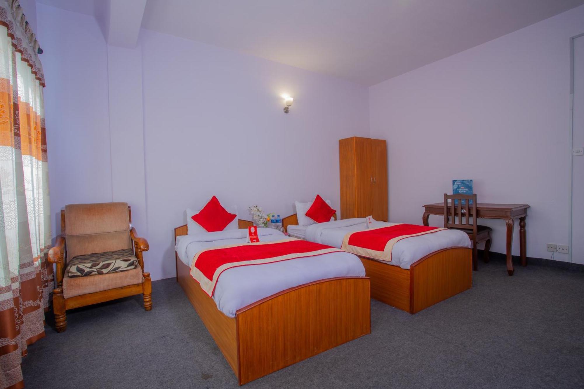 OYO 135 Lost Garden Apartment&Guest House Katmandou Extérieur photo