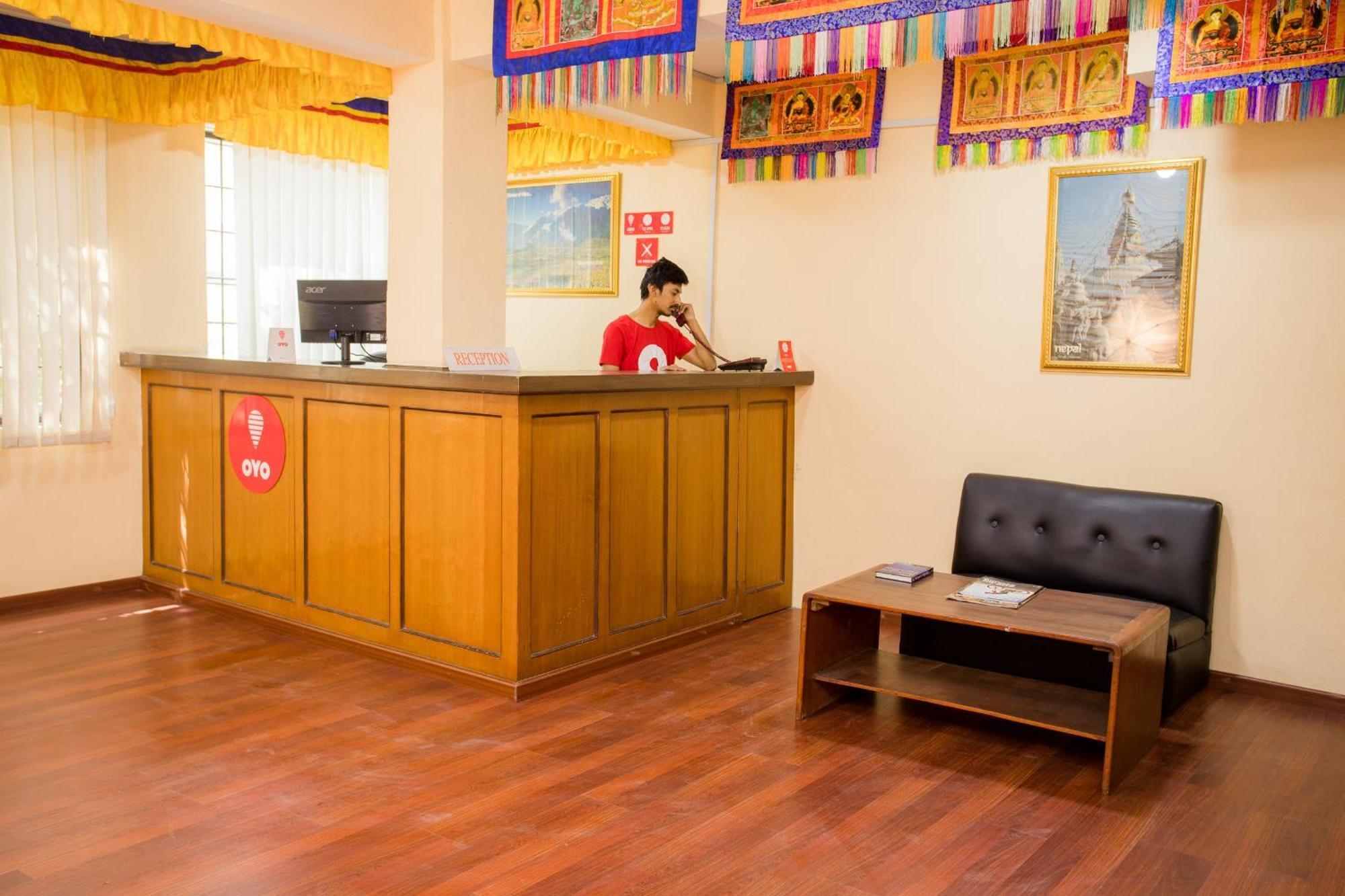 OYO 135 Lost Garden Apartment&Guest House Katmandou Extérieur photo